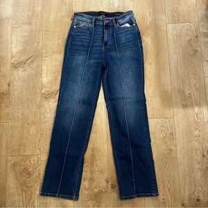 Judy Blue High Rise Front Seam Straight Jeans 11/30